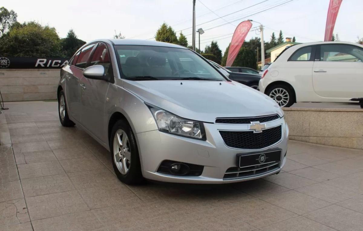 chevrolet-cruze-2010-gasolina-1598cc