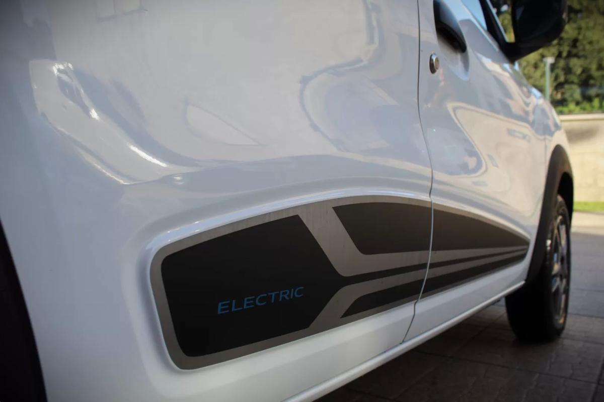 dacia-spring-2021-eletrico-0cc