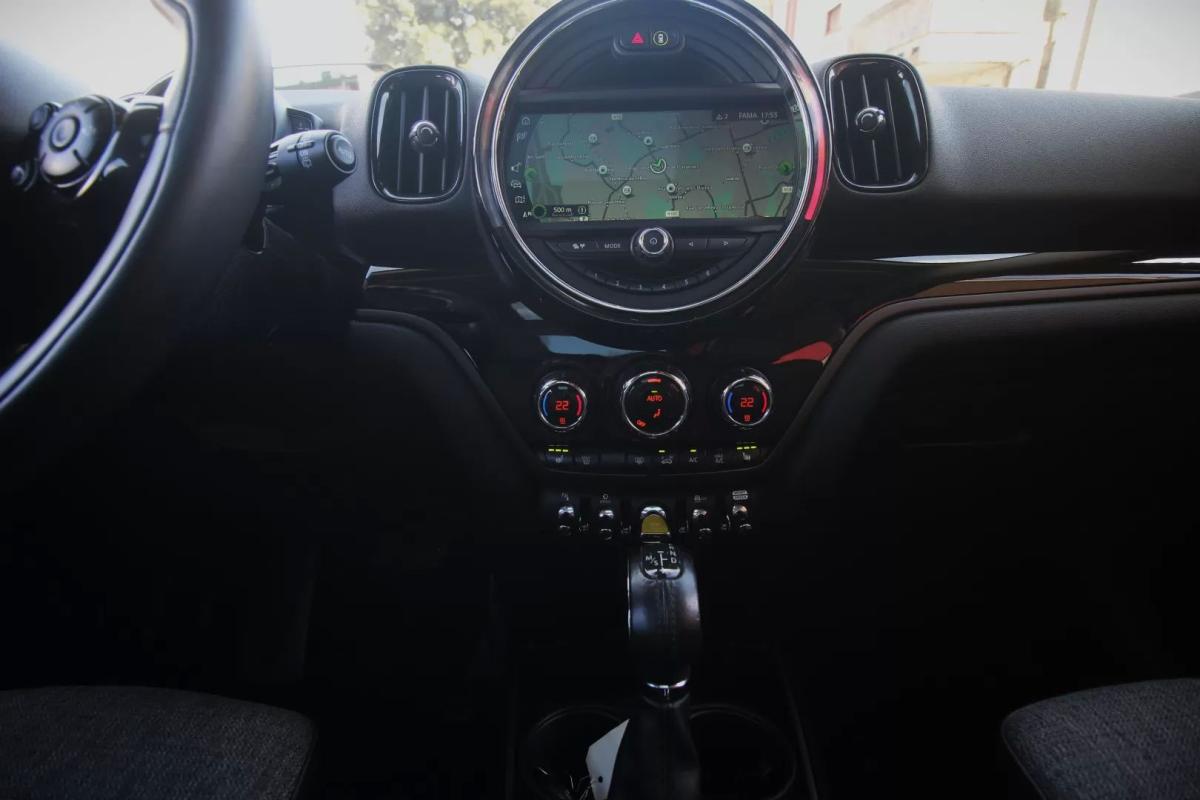 mini-countryman-2018-hibrido-1499cc