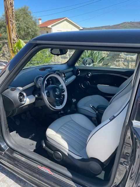 mini-hatch-d-2-0-2013-diesel-1598cc