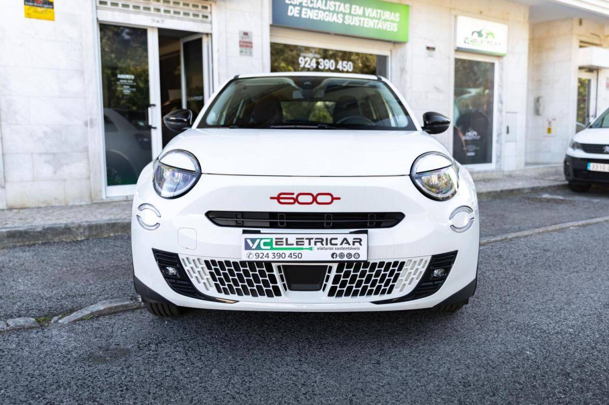 fiat-600-2025-eletrico-0cc