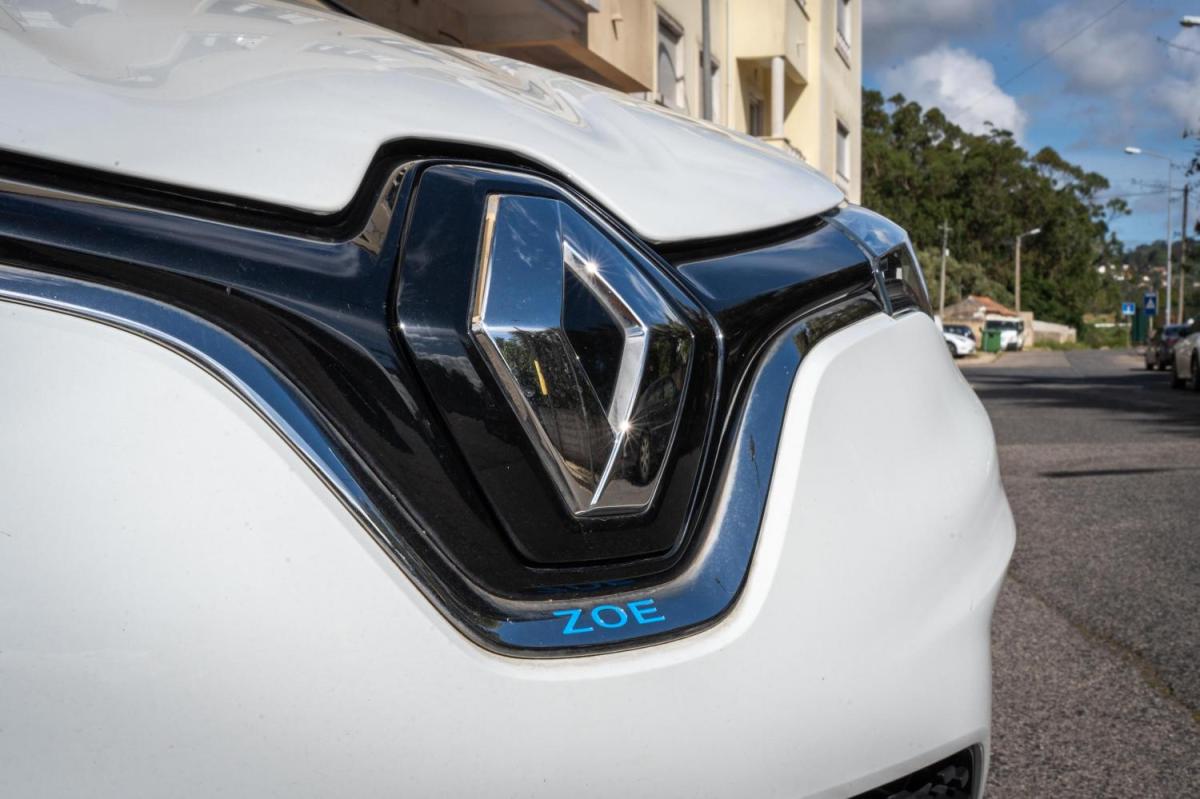 renault-zoe-2022-eletrico-0cc