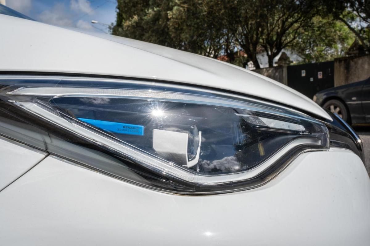 renault-zoe-2022-eletrico-0cc