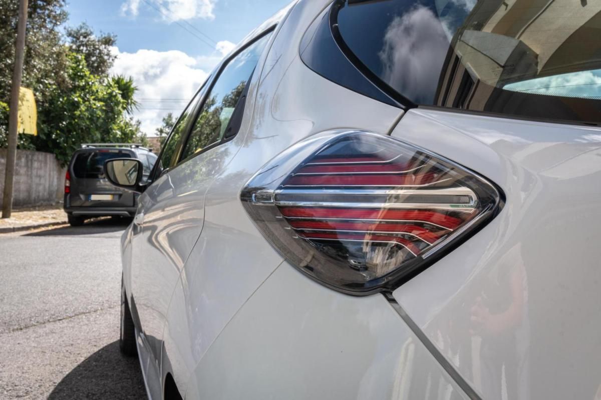 renault-zoe-2022-eletrico-0cc