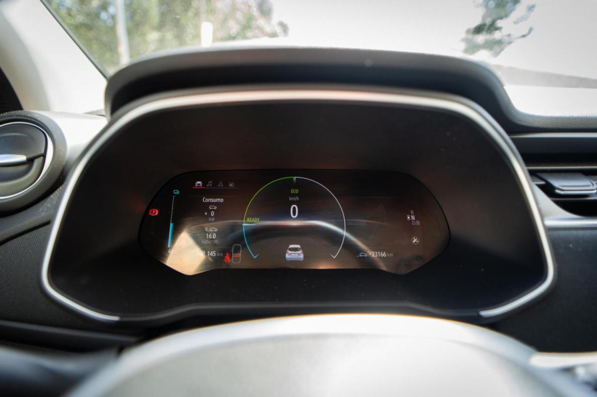 renault-zoe-2022-eletrico-0cc