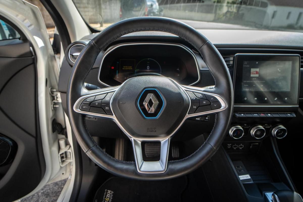 renault-zoe-2022-eletrico-0cc