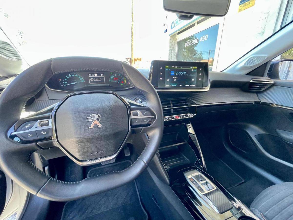 peugeot-e-208-2022-eletrico-0cc