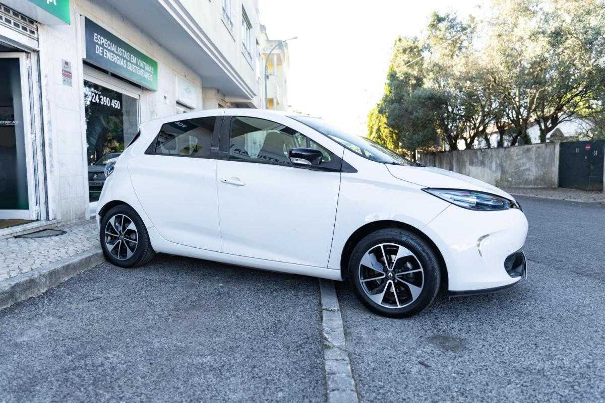 renault-zoe-2017-eletrico-0cc