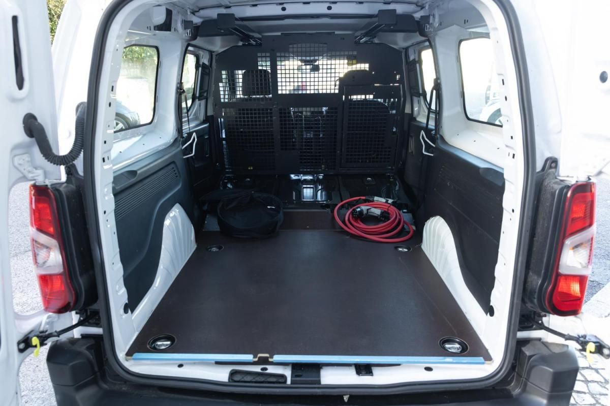 fiat-doblo-2022-eletrico-0cc