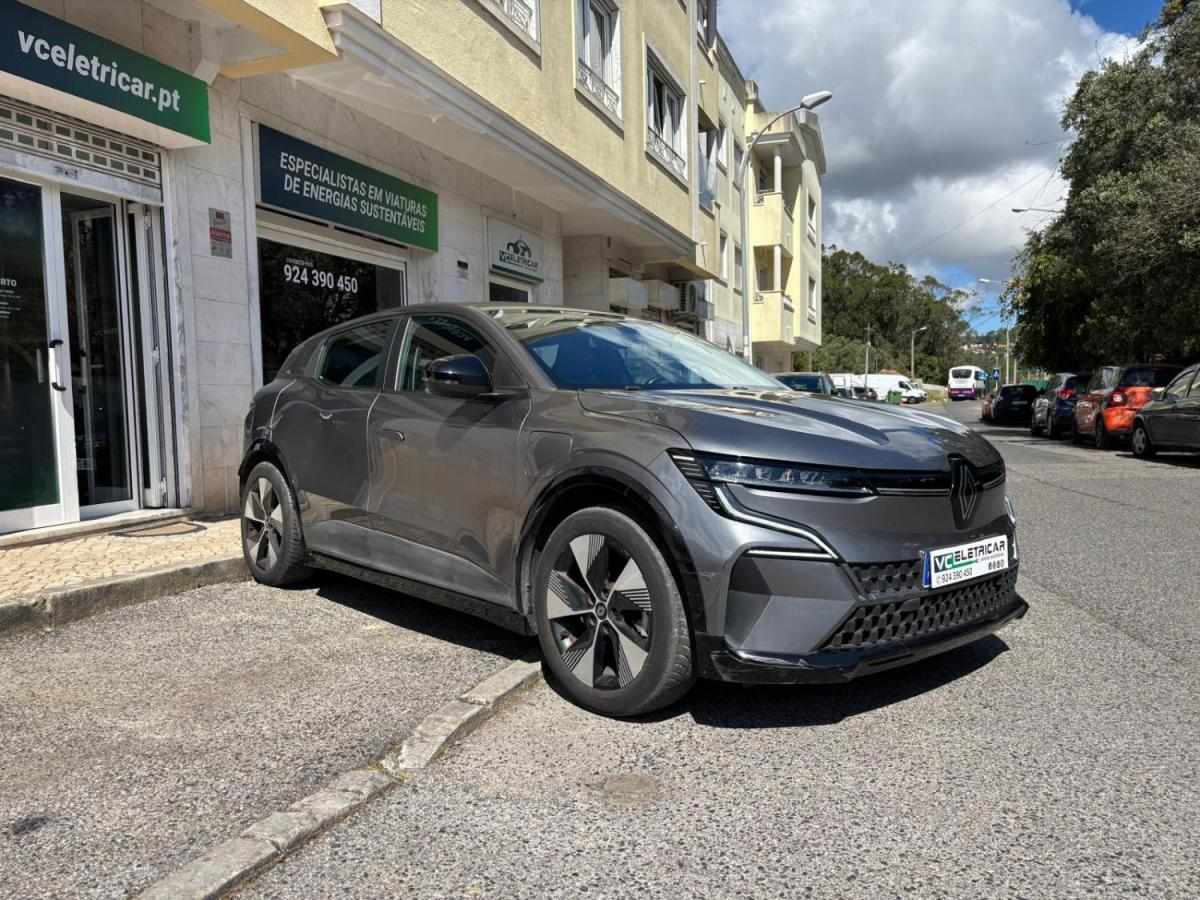 renault-megane-e-tech-2022-eletrico-0cc