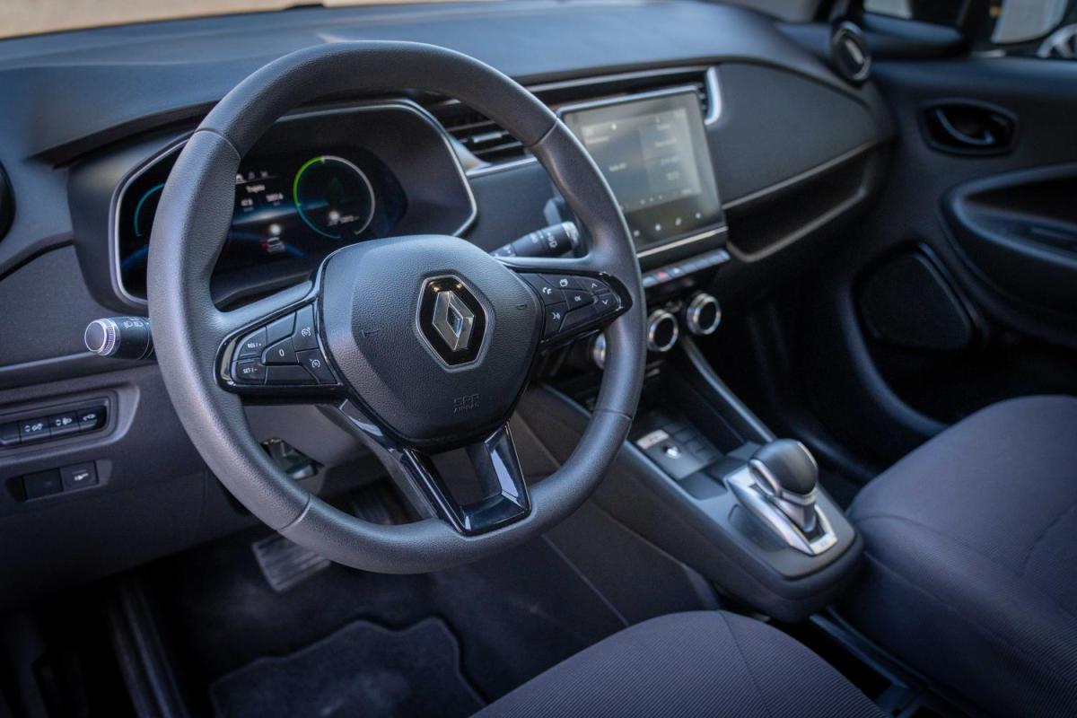 renault-zoe-2020-eletrico-0cc