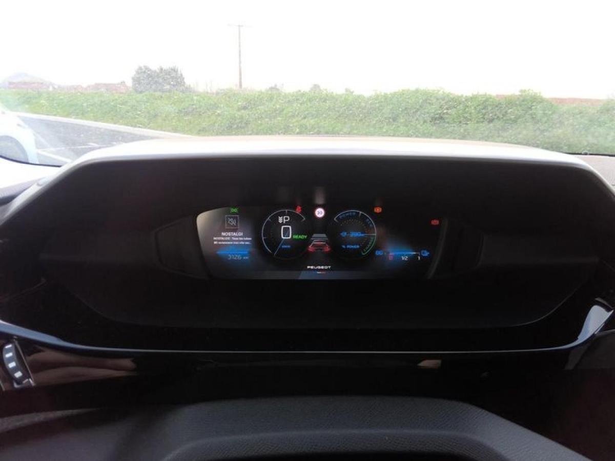 peugeot-e-208-2024-eletrico-0cc