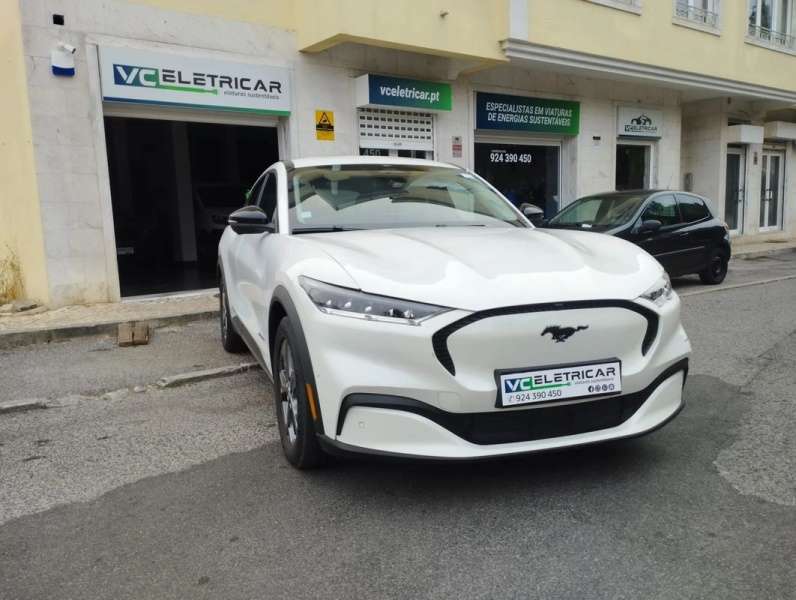 ford-mustang-mach-e-2022-eletrico-0cc