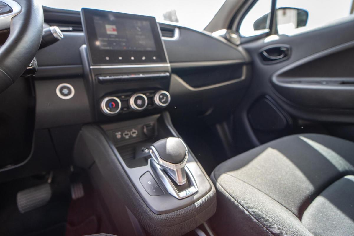 renault-zoe-2022-eletrico-0cc
