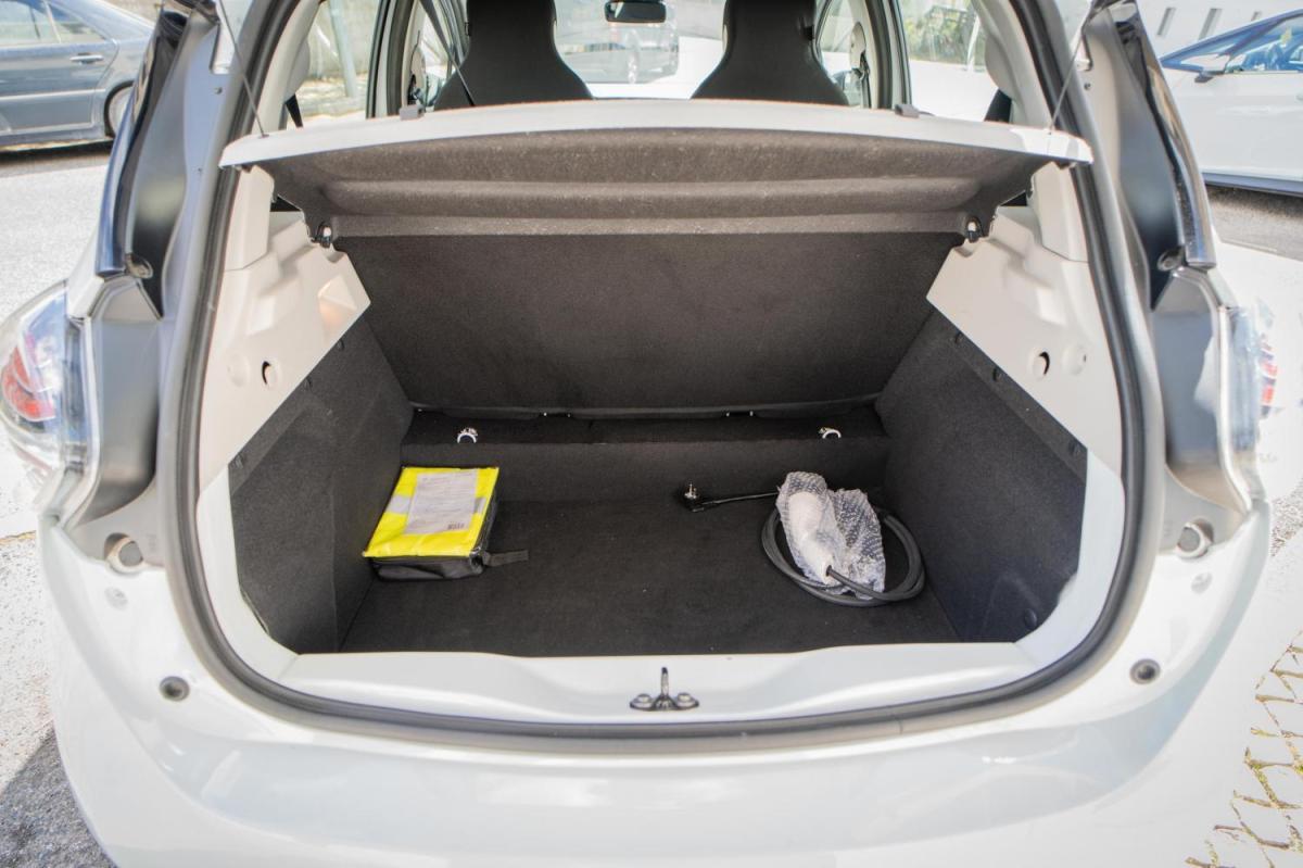 renault-zoe-2022-eletrico-0cc