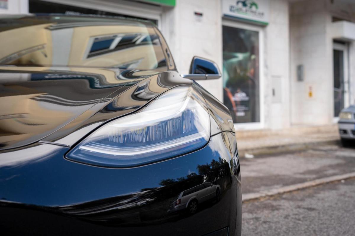 tesla-model-3-2019-eletrico-0cc