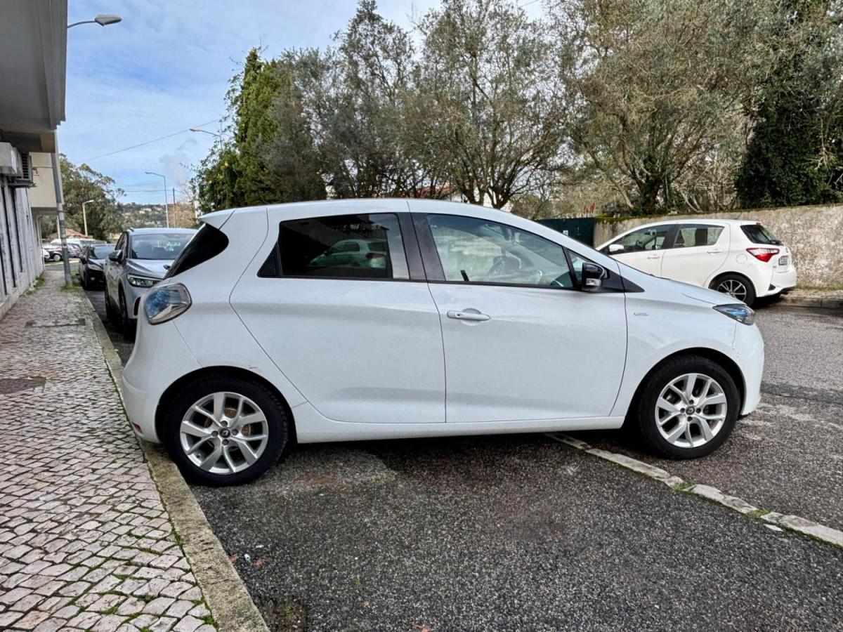 renault-zoe-2018-eletrico-0cc