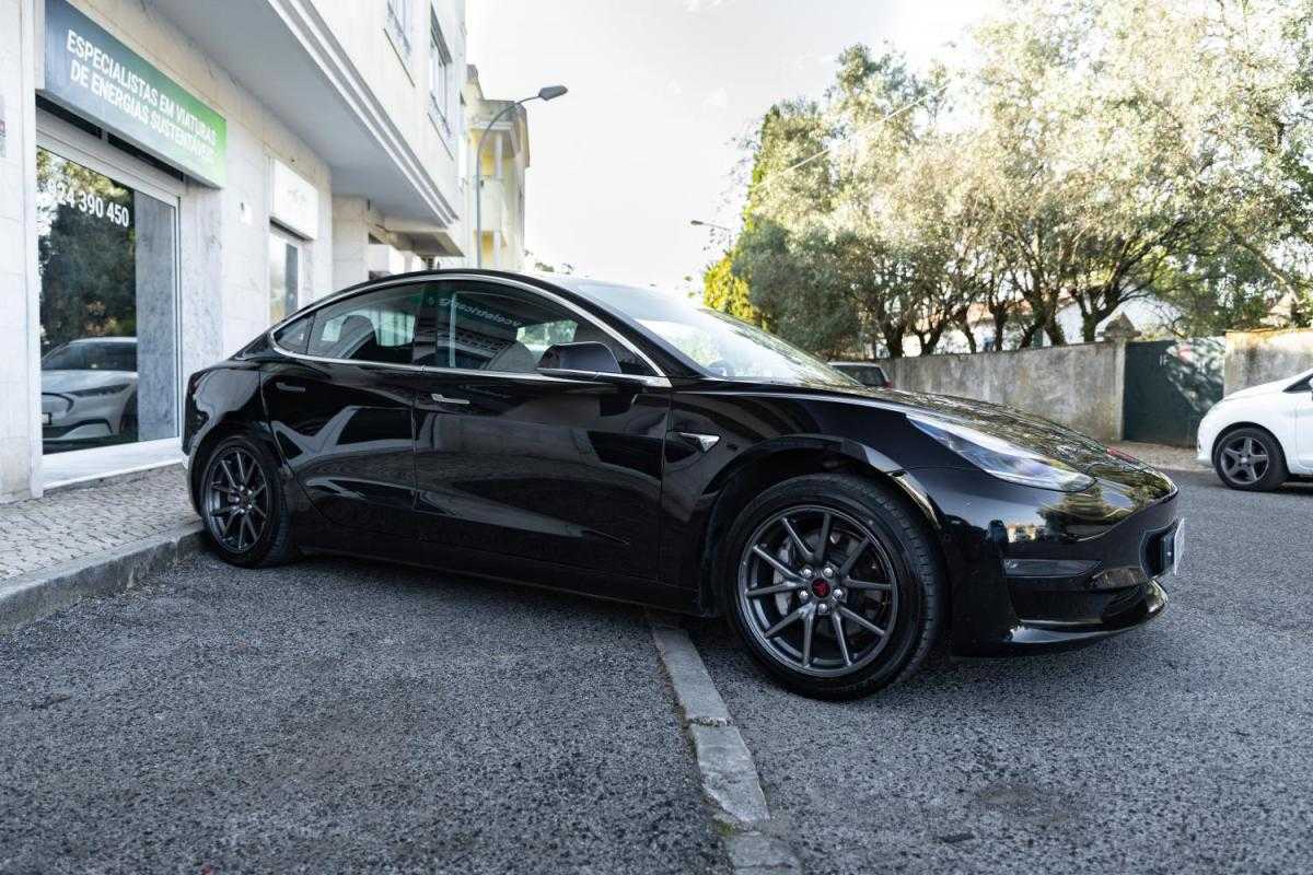 tesla-model-3-2019-eletrico-0cc