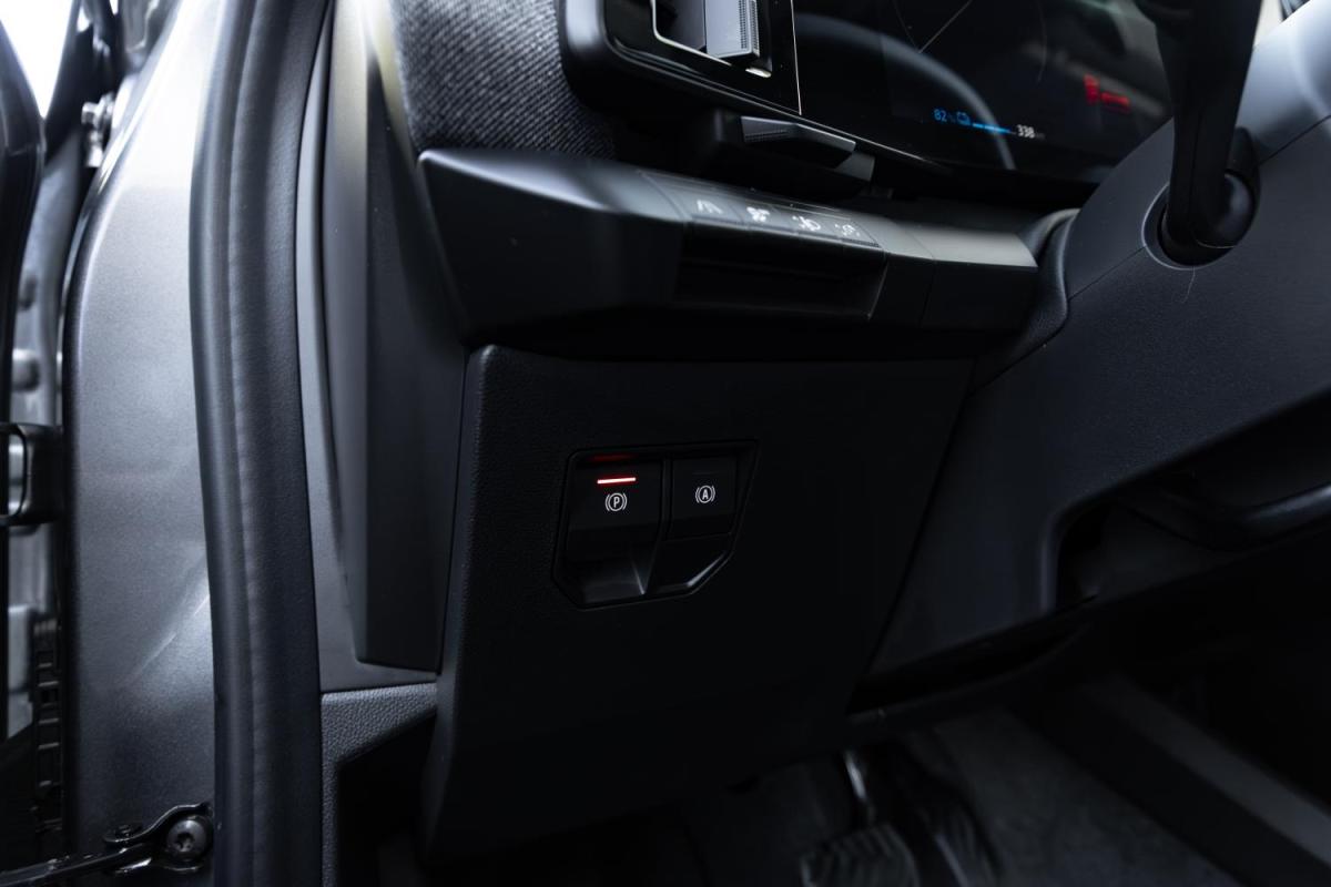 renault-megane-e-tech-2022-eletrico-0cc