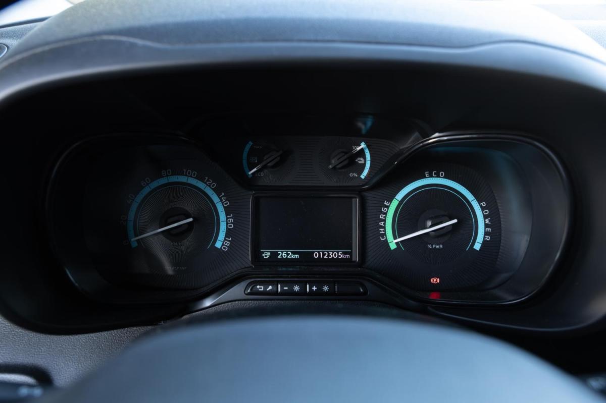 fiat-doblo-2022-eletrico-0cc
