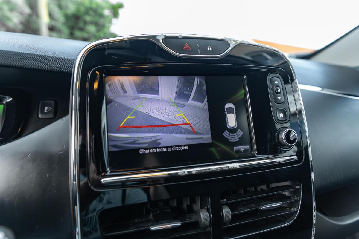 renault-zoe-2018-eletrico-0cc