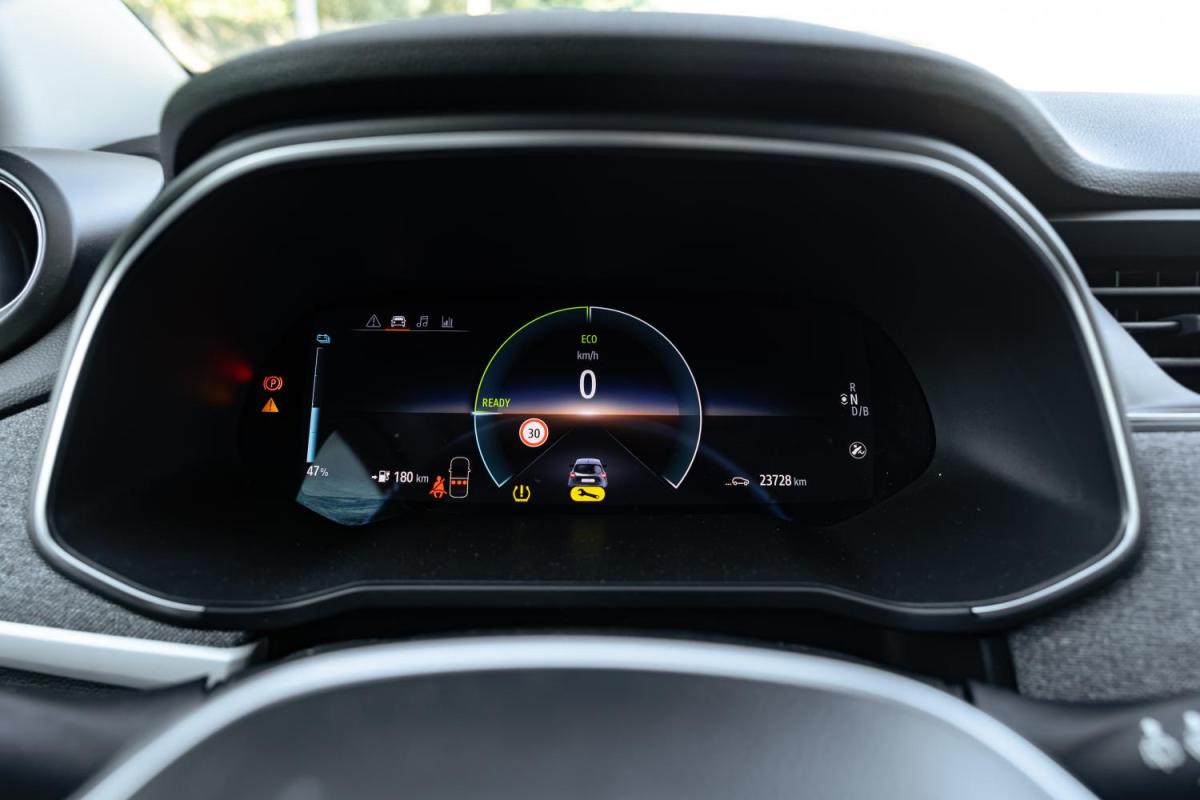 renault-zoe-2020-eletrico-0cc