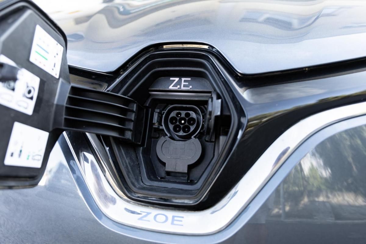 renault-zoe-2020-eletrico-0cc