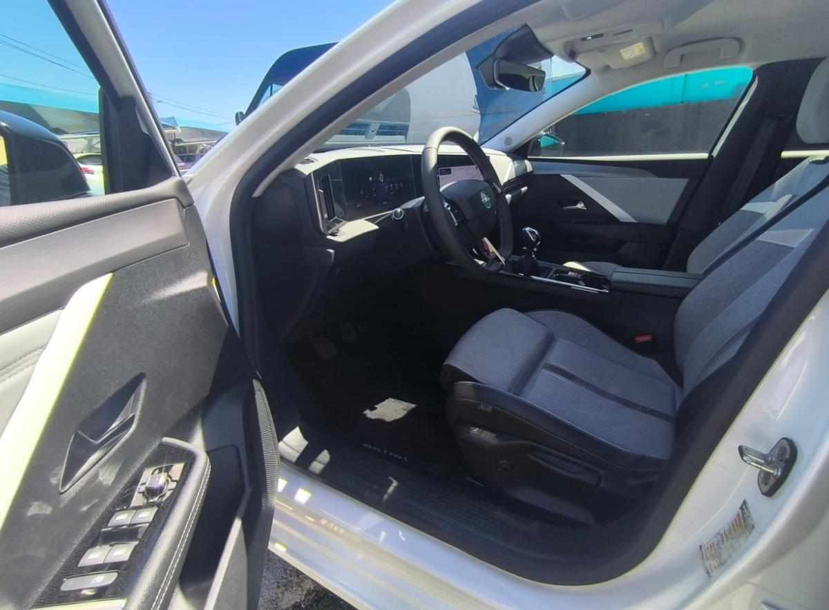 opel-astra-1-2-2024-gasolina-1199cc