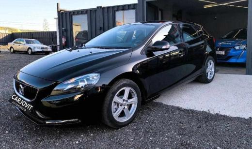 volvo-v40-d2-2017-diesel-1969cc
