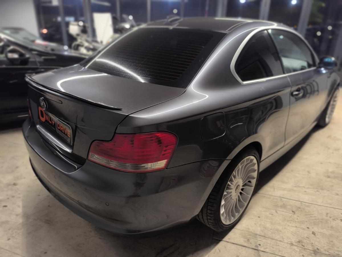 bmw-serie-1-120d-2008-diesel-1995cc