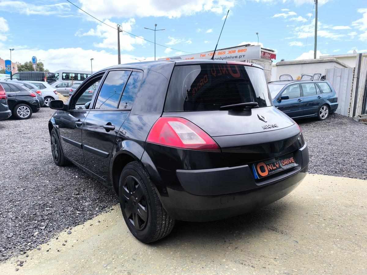 renault-megane-1-5-dci-2004-diesel-1461cc