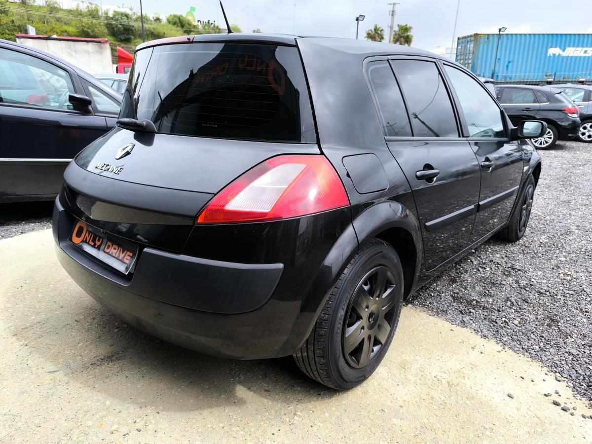 renault-megane-1-5-dci-2004-diesel-1461cc