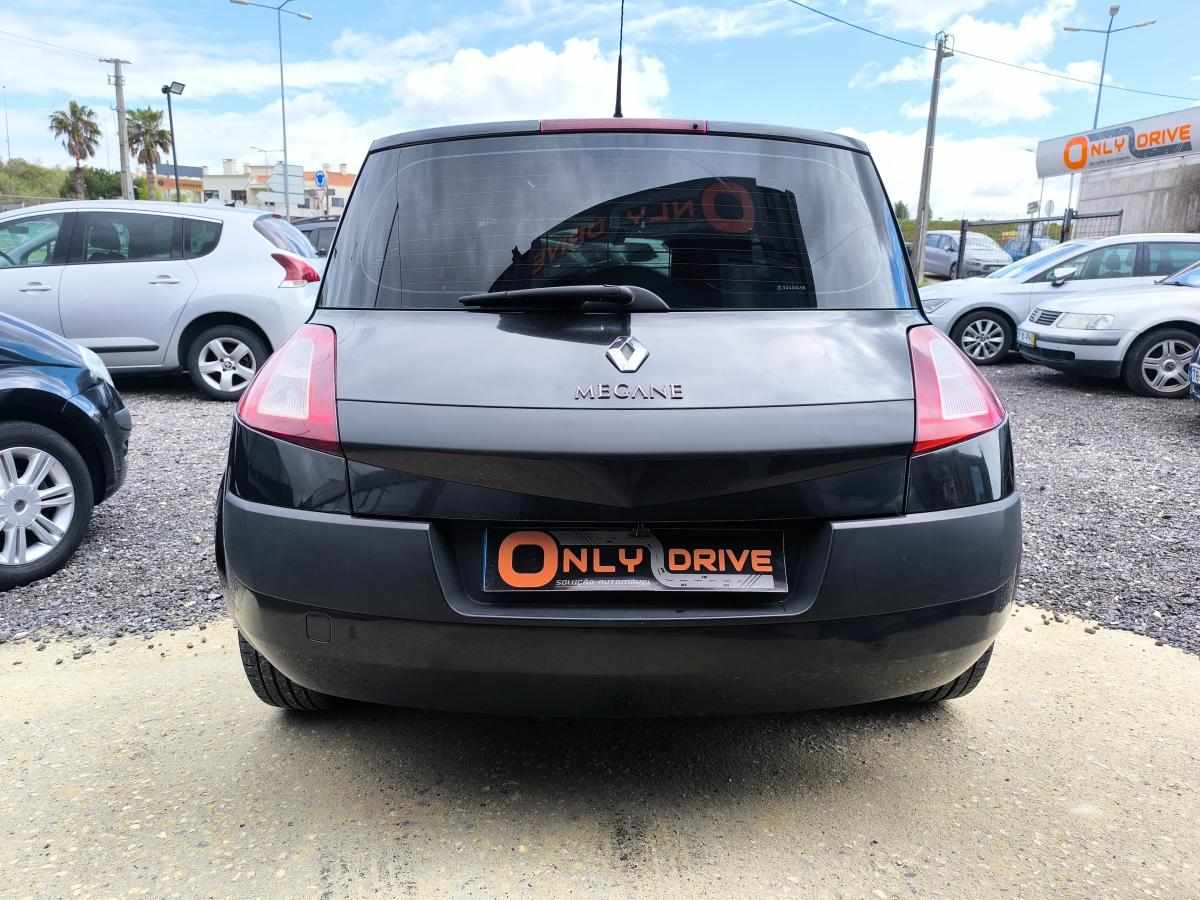 renault-megane-1-5-dci-2004-diesel-1461cc