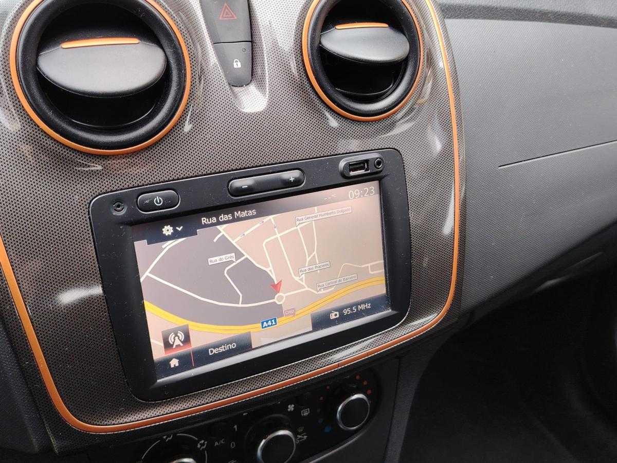 dacia-logan-mcv-2017-gasolina-898cc