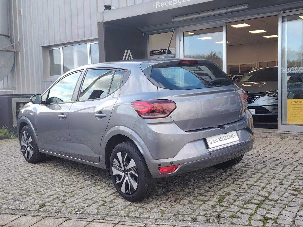 dacia-sandero-2025-gpl-999cc