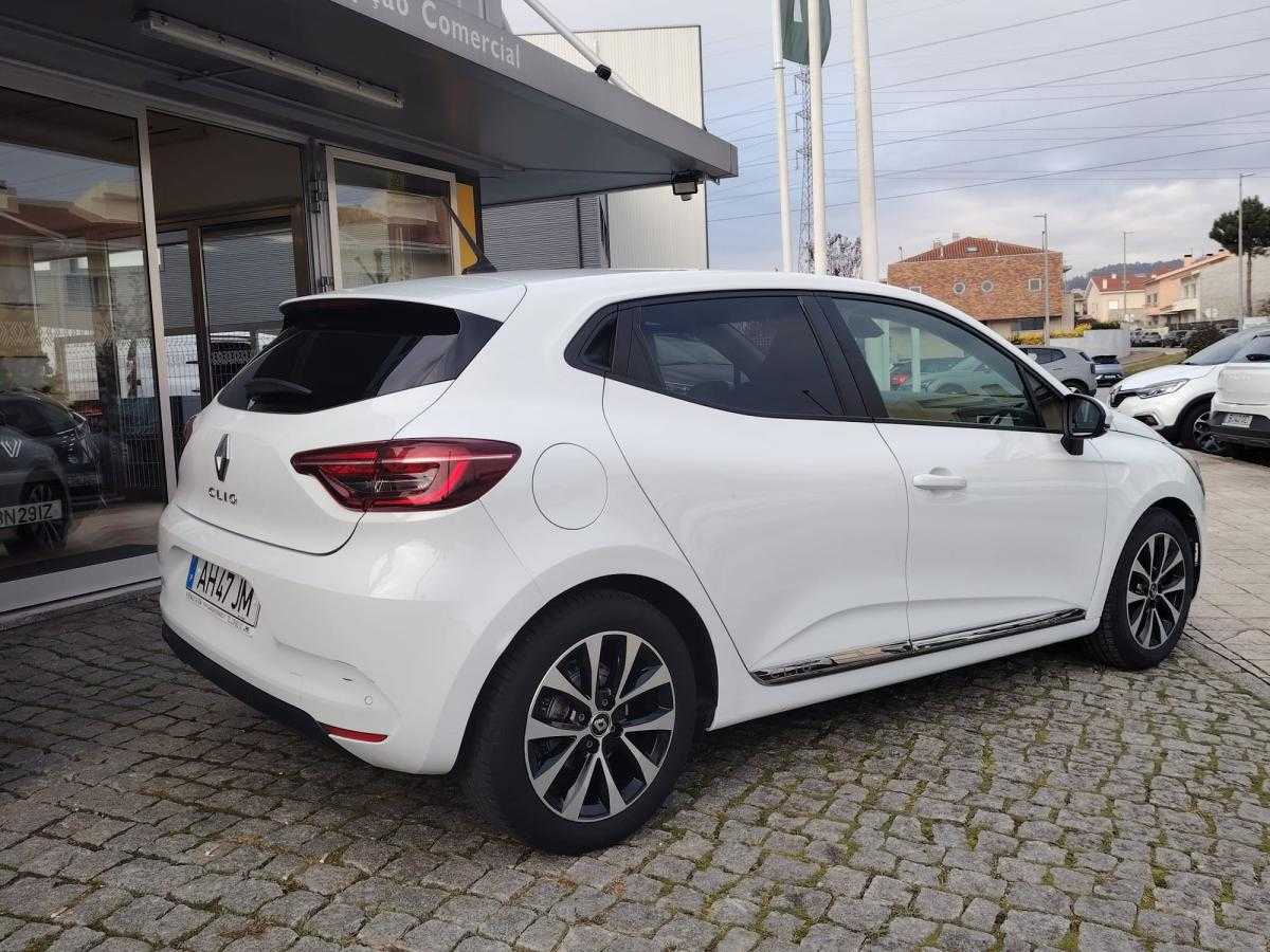 renault-clio-2021-diesel-1461cc