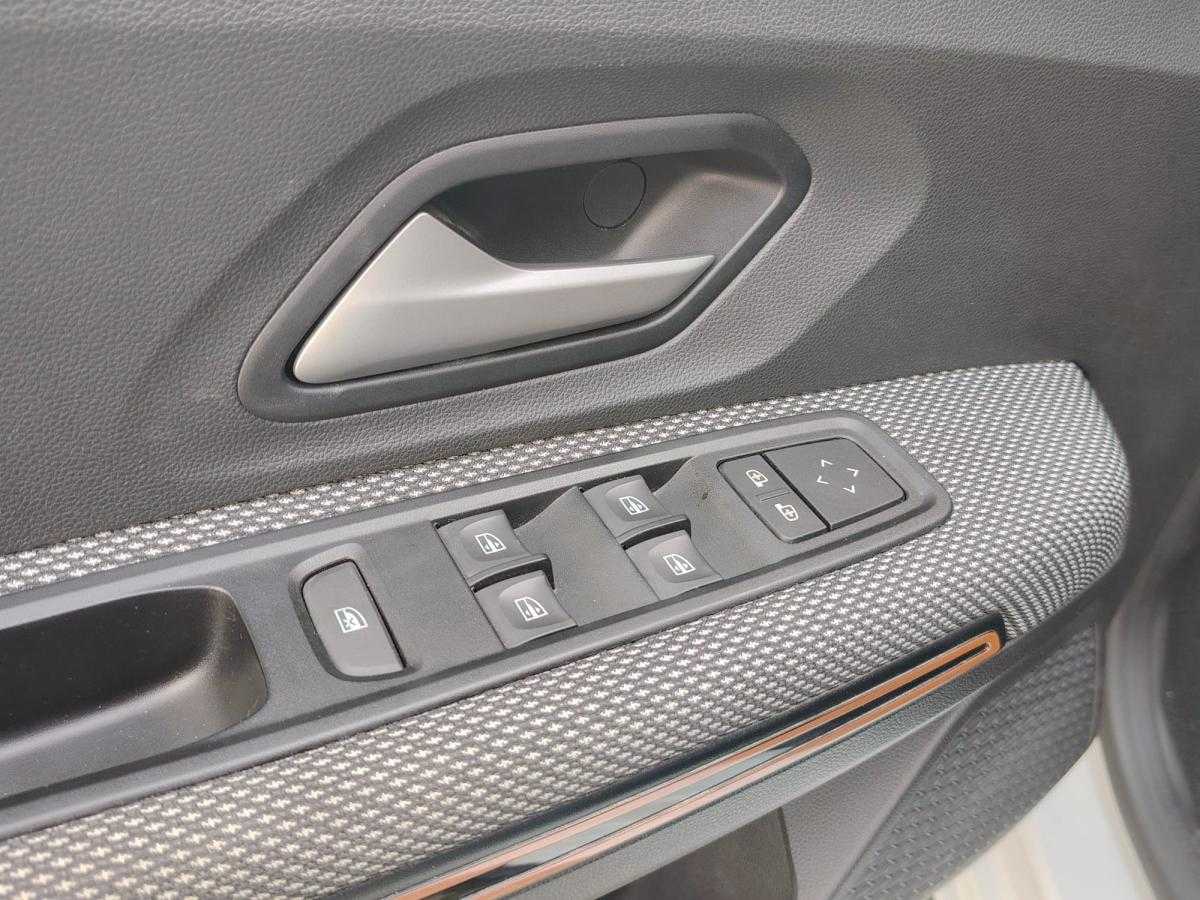 dacia-sandero-2023-gpl-999cc