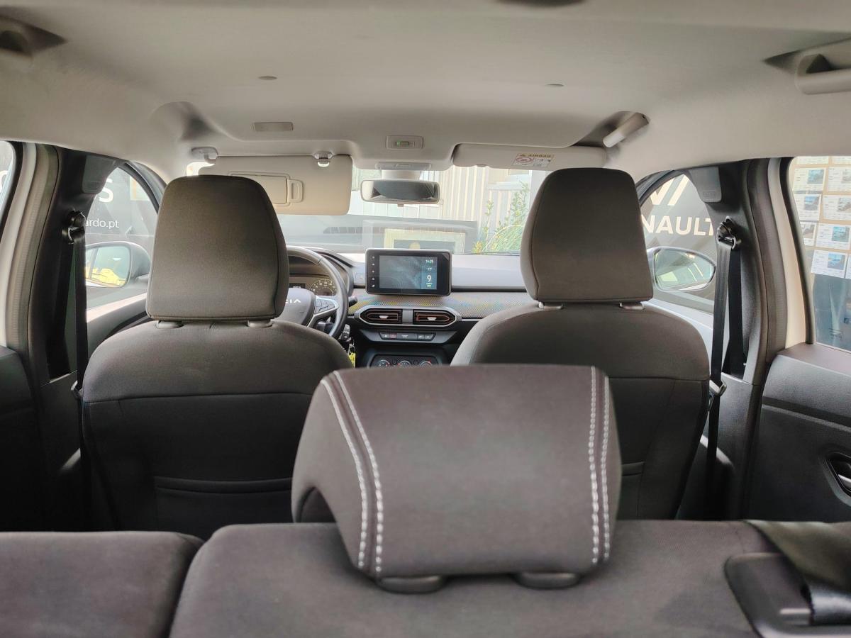 dacia-sandero-2023-gpl-999cc
