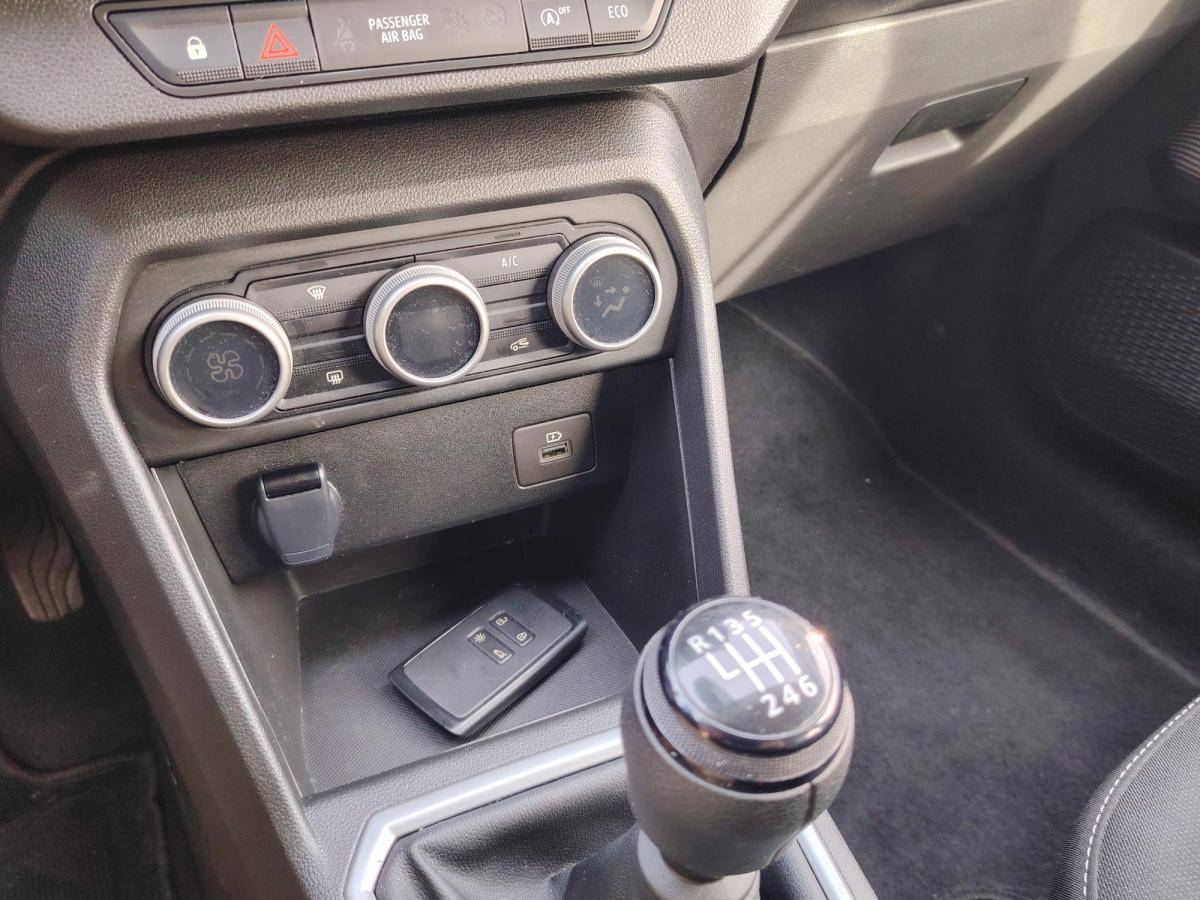 dacia-sandero-2023-gpl-999cc