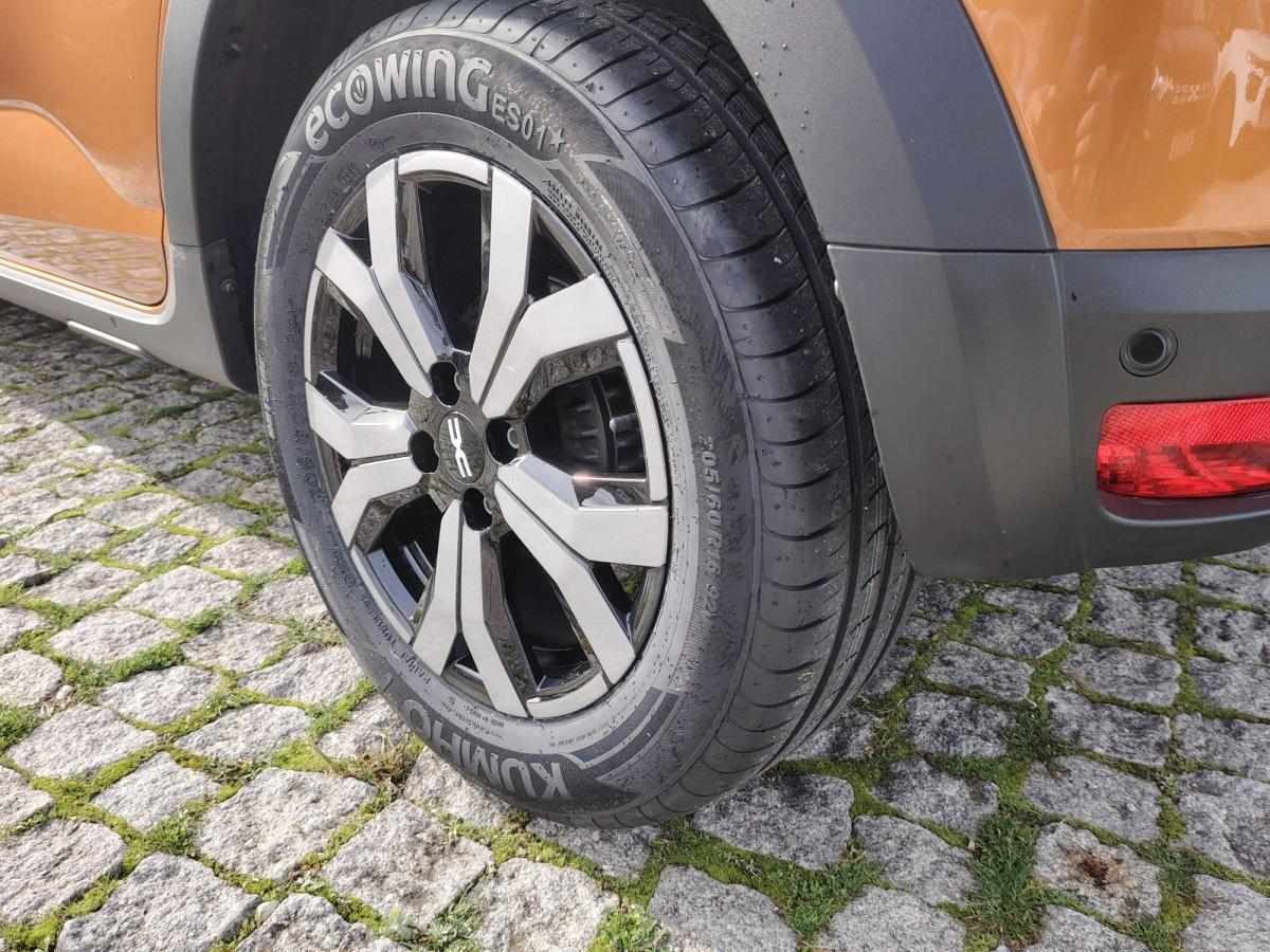 dacia-sandero-2023-gpl-999cc