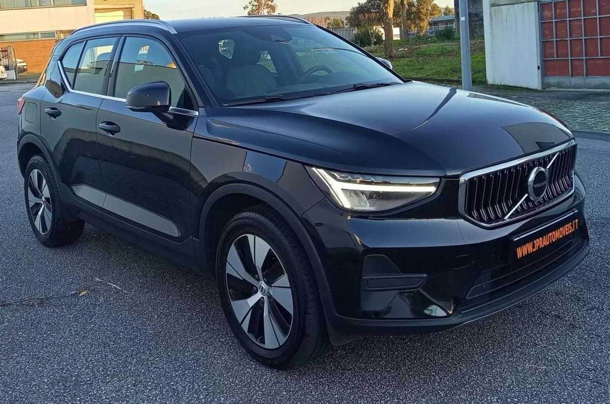 volvo-xc40-2022-hibrido-1477cc