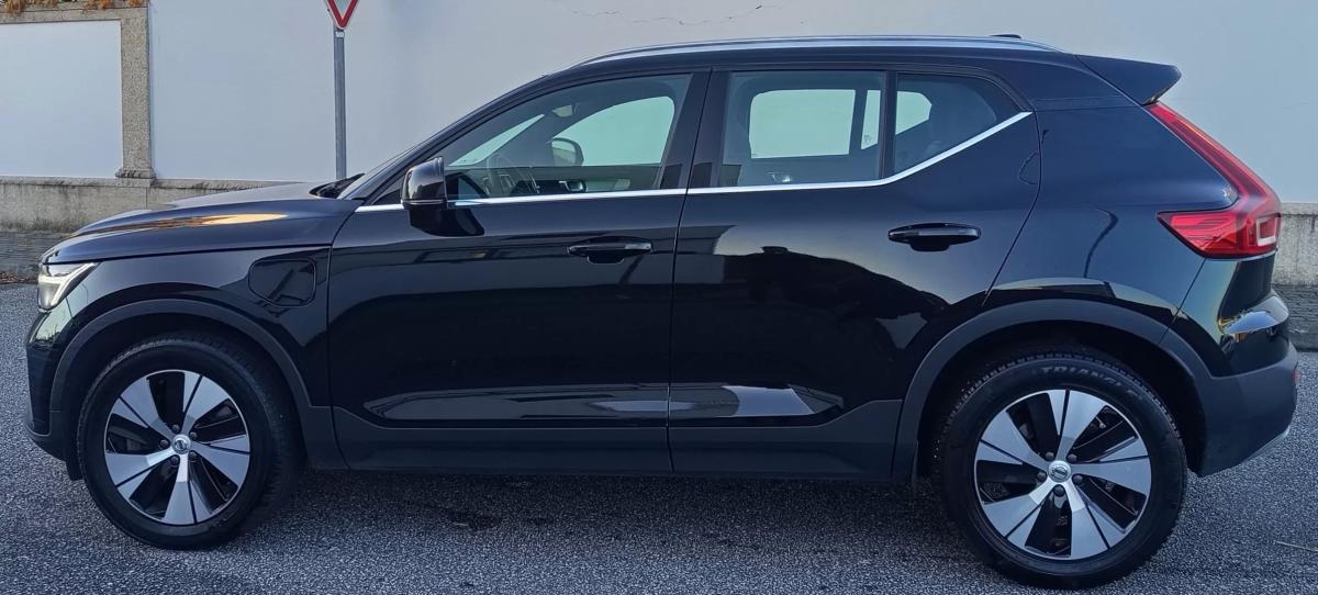 volvo-xc40-2022-hibrido-1477cc