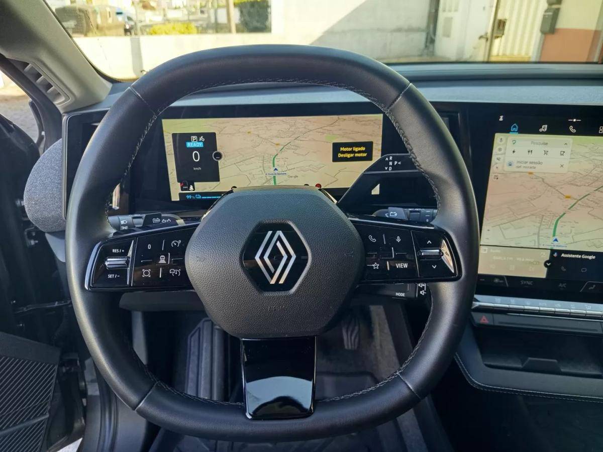 renault-megane-e-tech-2023-eletrico-0cc