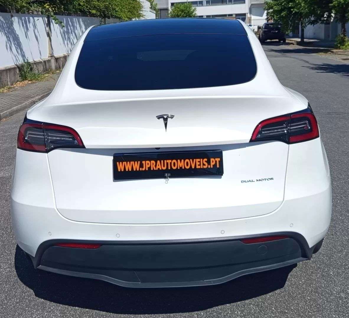 tesla-model-y-2022-eletrico-200cc