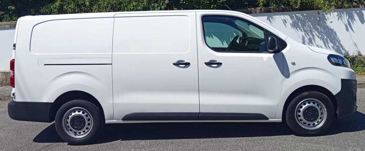 citroen-jumpy-2021-diesel-1499cc