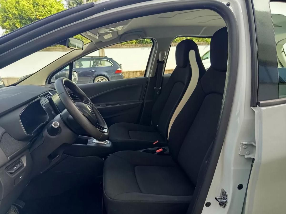 renault-zoe-2020-eletrico-200cc