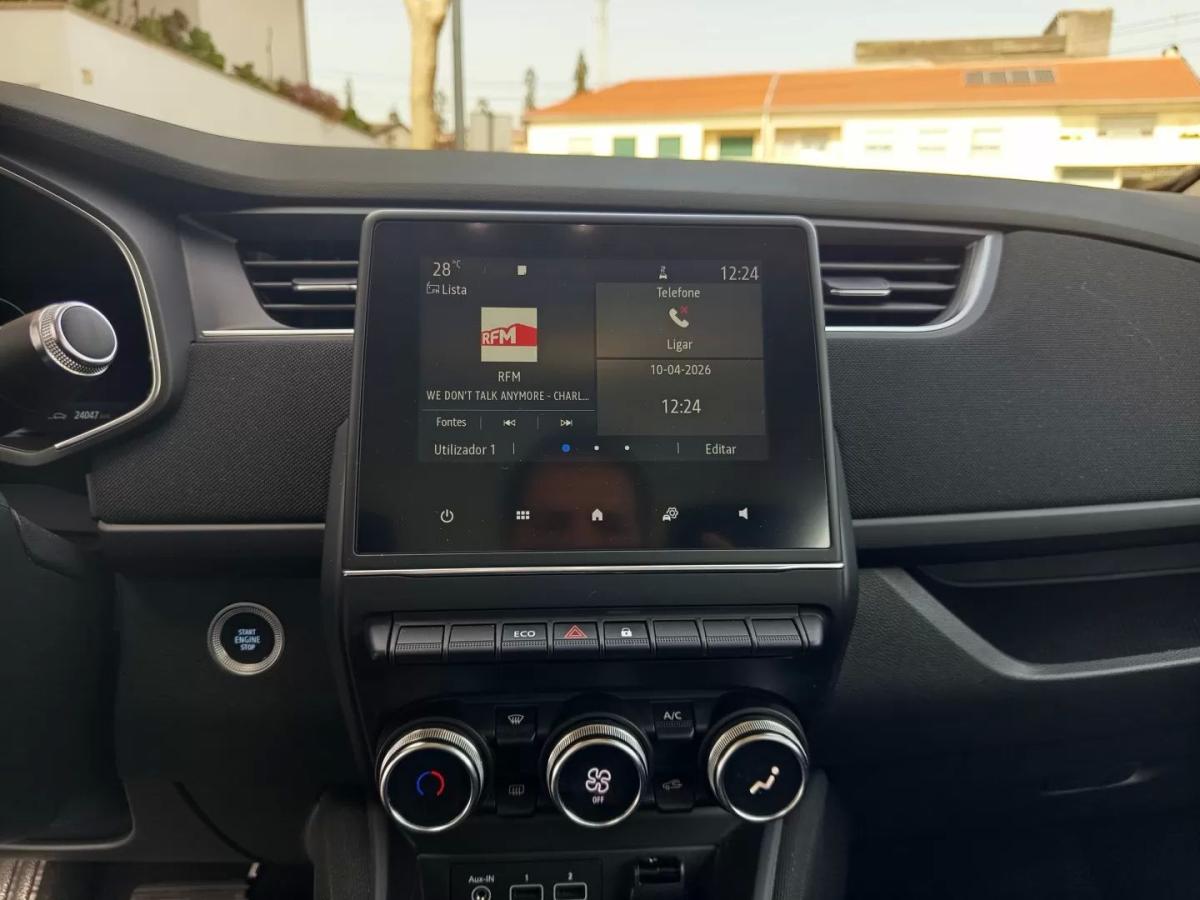 renault-zoe-2020-eletrico-200cc