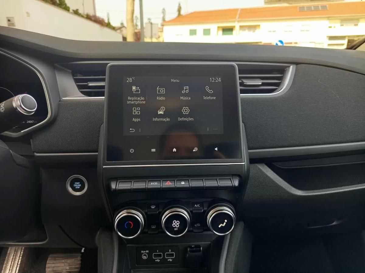 renault-zoe-2020-eletrico-200cc