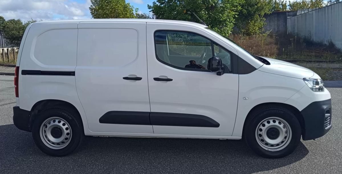 citroen-berlingo-2023-eletrico-0cc