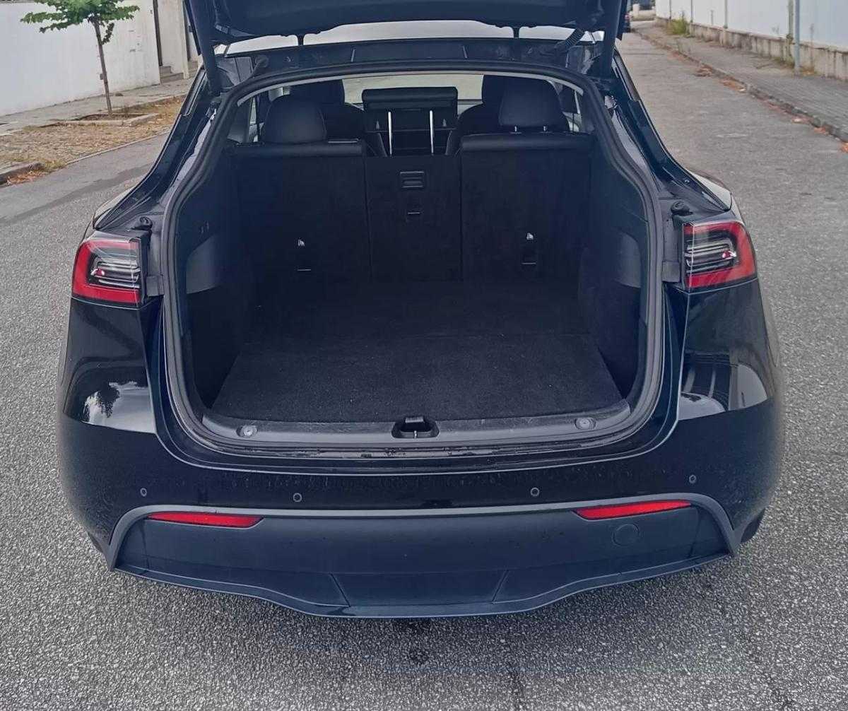 tesla-model-y-2022-eletrico-0cc